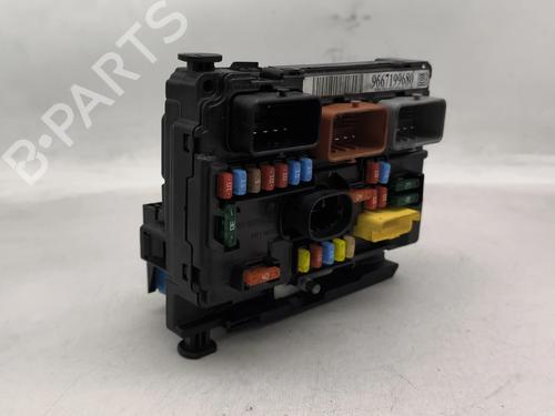 Fuse box CITROËN DS3 (SA_) 1.6 HDi 110 | BP34213466E1 - Image 2