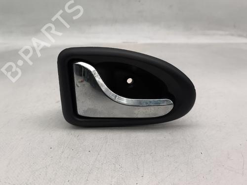 Used Rear left interior door handle Rear left interior door handle RENAULT CLIO II (BB_, CB_) 1.2 (BB0A, BB0F, BB10, BB1K, BB28, BB2D, BB2H, CB0A,... (58 hp) 34241944 34241944