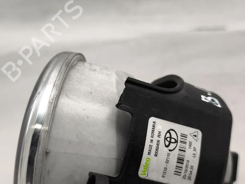 Right front fog light PEUGEOT 108 1.0 VTi | BP33548957C31 - Image 10
