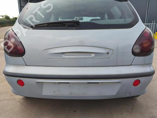 Pára-choques traseiro Pára-choques traseiro FIAT BRAVO I (182_) 1.6 16V (182.AB) (103 hp) 34278501 34278501