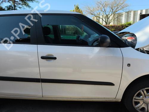 right-front-door-skoda-fabia-ii-combi-545-2007-2008-2009-2010-2011-2012-2013-2014-34278529 main image