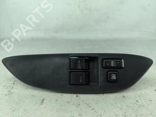 Used Left front window switch Left front window switch TOYOTA YARIS (_P1_) 1.4 D-4D (NLP10_, NLP10R) (75 hp) 34217753 34217753