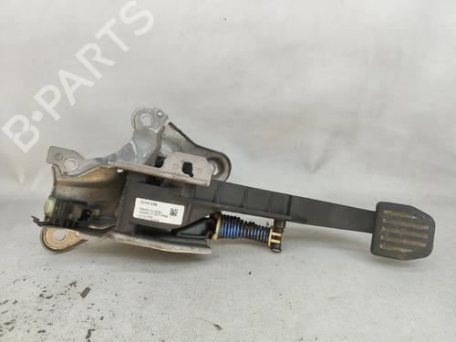 Used Clutch pedal Clutch pedal 34253063 34253063
