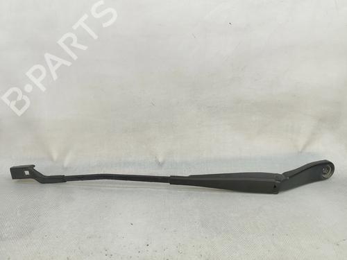 front-windshield-wiper-arm-volvo-v60-i-155-2010-2011-2012-2013-2014-2015-2016-2017-2018-34253143 main image