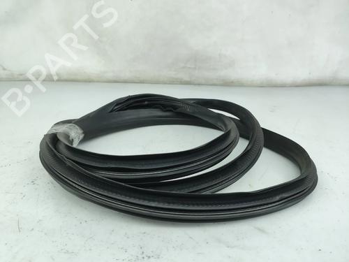 Gummiliste Gummiliste VOLVO V60 I (155) 1.6 DRIVe (114 hp) 34253028 34253028