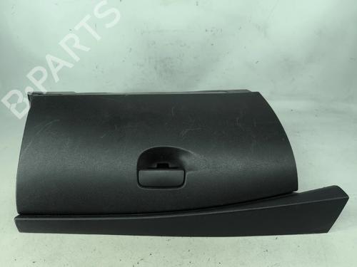Used Glove box Glove box 33965972 33965972