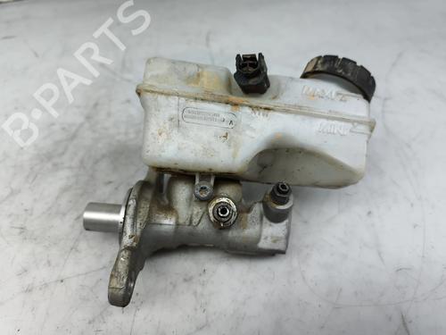 Used Brake master cylinder Brake master cylinder RENAULT CLIO IV (BH_) 0.9 TCe 90 (BHNF, BHMA, BHMH, BHJK, BHJR) (90 hp) 33796958 33796958