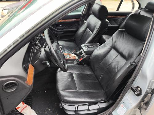 Ensemble sièges Ensemble sièges BMW 5 (E39) 520 i (150 hp) 34398147 34398147