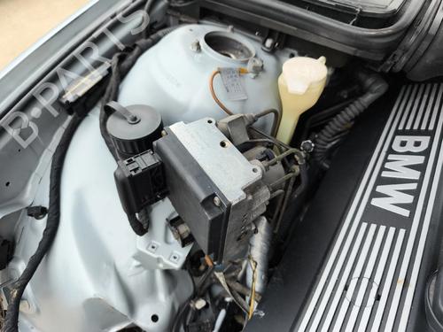 Used ABS pump ABS pump BMW 5 (E39) 520 i (150 hp) 34398149 34398149