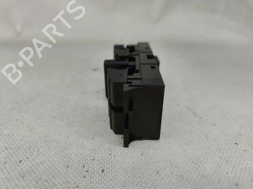 Left front window switch VW GOLF IV (1J1) 1.4 16V | BP34398156I27 - Image 4