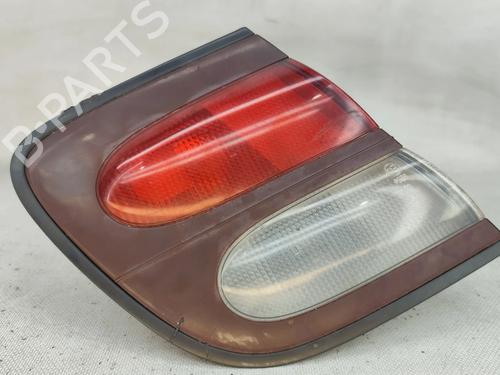 Farolim esquerdo da mala Farolim esquerdo da mala NISSAN ALMERA I Hatchback (N15) 1.4 (87 hp) 34384014 34384014
