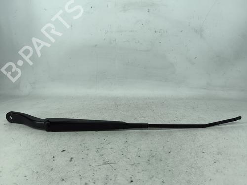 Used Front windshield wiper arm Front windshield wiper arm 34006825 34006825