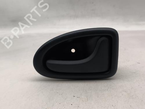 Højre fortil invendig håndtag Højre fortil invendig håndtag RENAULT CLIO II (BB_, CB_) 1.9 D (B/CB0E, BB0J) (64 hp) 34446847 34446847