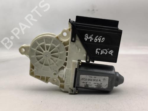 Used Left front window motor Left front window motor SEAT IBIZA III (6L1) 1.2 (64 hp) 34449601 34449601