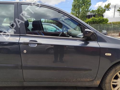 Used Right front door Right front door FIAT STILO (192_) 1.6 16V (192_XB1A) (103 hp) 34522518 34522518