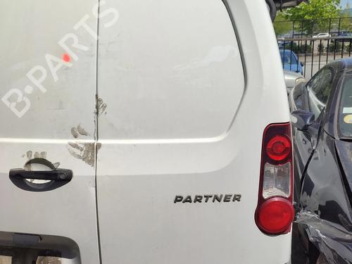 Used Right tailgate Right tailgate PEUGEOT PARTNER Box Body/MPV 1.6 HDi / BlueHDi 75 (75 hp) 34556581 34556581