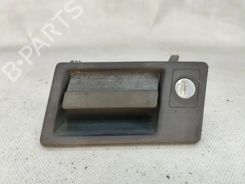 Used Front left exterior door handle Front left exterior door handle 34524624 34524624