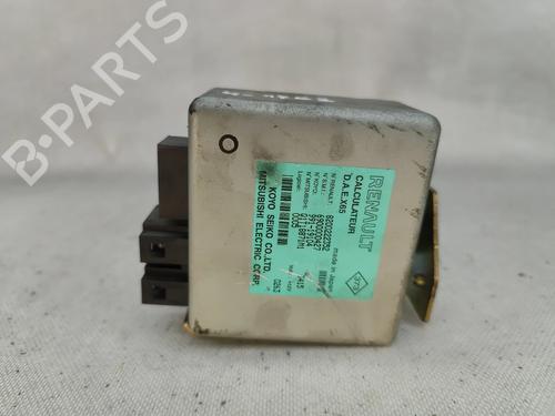 steering-ecu-renault-clio-ii-hatchback-van-sb012_-1998-34524646 main image