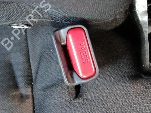seat-buckle-toyota-aygo-x-_b7_-2022-34607560 main image