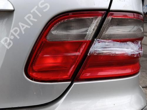 Used Right tailgate light Right tailgate light MERCEDES-BENZ CLK (C208) CLK 200 (208.335) (136 hp) 34613905 34613905