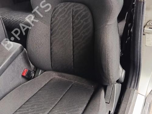 Used Seats set Seats set MERCEDES-BENZ CLK (C208) CLK 200 (208.335) (136 hp) 34613902 34613902