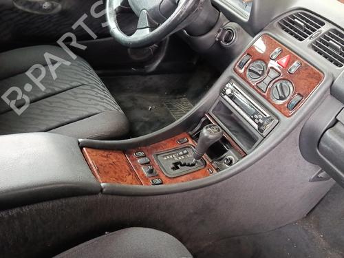 Used Middle console Middle console MERCEDES-BENZ CLK (C208) CLK 200 (208.335) (136 hp) 34613934 34613934