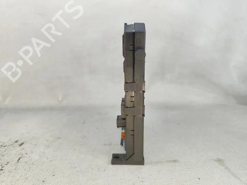 Fuse box CITROËN C5 III (RD_) 2.0 HDi 140 (RDRHF8, RDRHFA, RDRHA8, RDRHAJ) | BP34692389E1 - Image 4