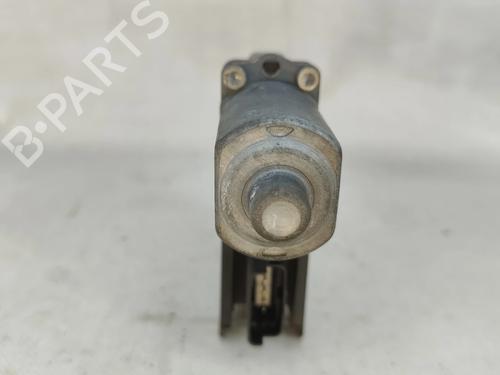 Left front window motor CITROËN C5 III (RD_) 2.0 HDi 140 (RDRHF8, RDRHFA, RDRHA8, RDRHAJ) | BP34692392E21 - Image 4