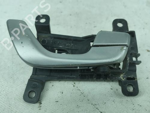 Used Front right interior door handle Front right interior door handle HYUNDAI KONA (OS, OSE, OSI) 1.0 T-GDi (120 hp) 34165828 34165828