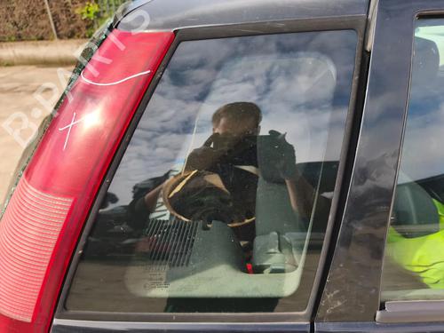 Used Rear right quarter glass Rear right quarter glass FIAT PUNTO (176_) 60 1.2 (176AP, 176AR, 176AQ, 176BB) (60 hp) 34720758 34720758