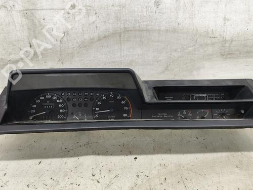 Used Instrument cluster Instrument cluster 34695649 34695649