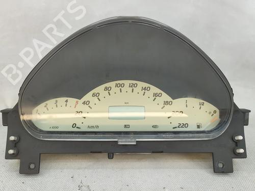 instrument-cluster-mercedes-benz-a-class-w168-1997-1998-1999-2000-2001-2002-2003-2004-2005-34717126 main image