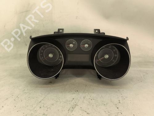 Used Instrument cluster Instrument cluster 35724657 35724657