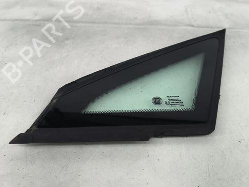 front-left-quarter-glass-fiat-grande-punto-199_-2005-35724685 main image