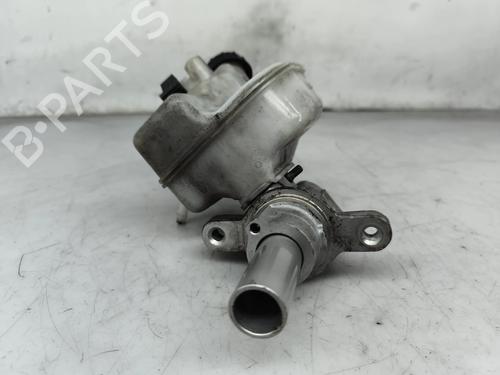 Brake master cylinder FORD TRANSIT Van (FA_ _) 2.4 TDCi RWD | BP34406312M77 - Image 2
