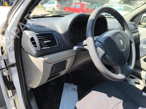 Salpicadero Salpicadero RENAULT CLIO II (BB_, CB_) 1.2 (BB0A, BB0F, BB10, BB1K, BB28, BB2D, BB2H, CB0A,... (58 hp) 35738896 35738896