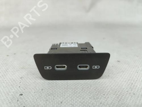 BP35739011M83 main image