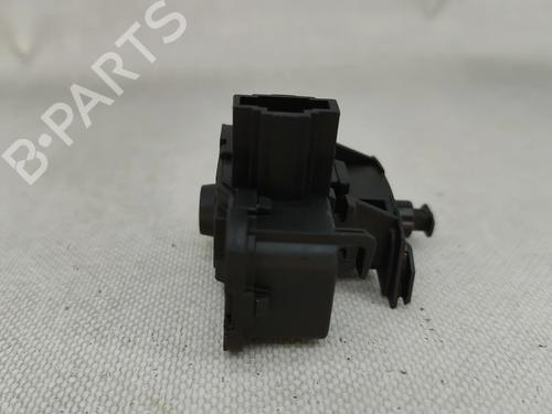 Fuel door actuator VW T-ROC (A11, D11) 1.0 TSI | BP35739016E18 - Image 3