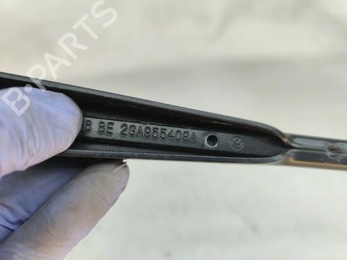 Front windshield wiper arm VW T-ROC (A11, D11) 1.0 TSI | BP35739083C143 - Image 5