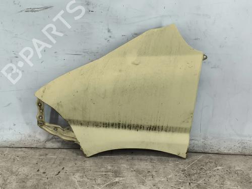 Guarda-lamas esquerdo Guarda-lamas esquerdo TOYOTA HIACE IV Van (__H1_, __H2_) 2.4 D (LXH12, LXH22) (79 hp) 35777117 35777117