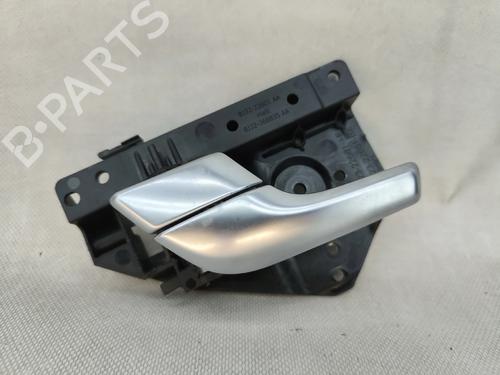 rear-left-interior-door-handle-land-rover-range-rover-evoque-l538-2011-2012-2013-2014-2015-2016-2017-2018-2019-35776183 main image