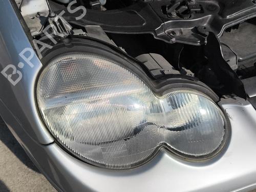 Used Right headlight Right headlight MERCEDES-BENZ C-CLASS Coupe (CL203) C 220 CDI (203.706) (143 hp) 35795191 35795191
