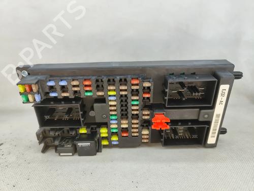 Used Fuse box Fuse box 35776248 35776248
