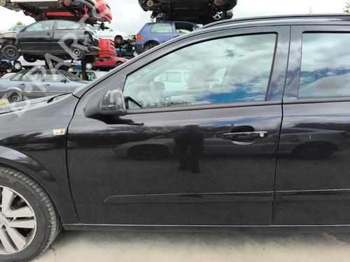 Used Left front door Left front door OPEL ASTRA H Estate (A04) 1.7 CDTI (L35) (125 hp) 35805062 35805062