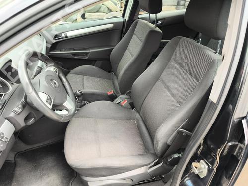 Sæde sæt Sæde sæt OPEL ASTRA H Estate (A04) 1.7 CDTI (L35) (125 hp) 35805069 35805069