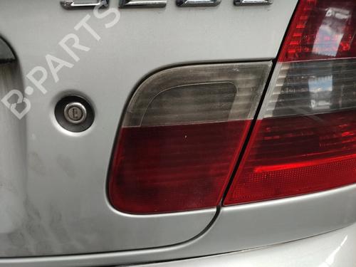 right-tailgate-light-bmw-3-e46-1997-1998-1999-2000-2001-2002-2003-2004-2005-35807795 main image