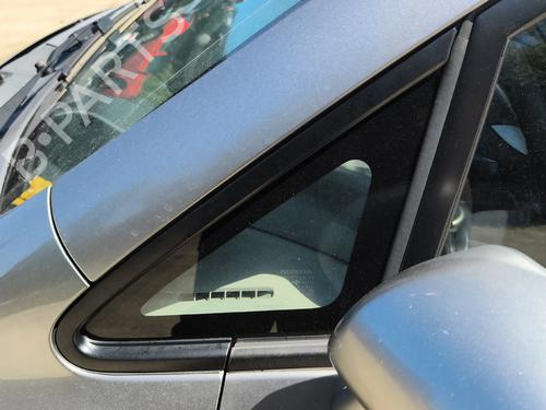 Used Front left quarter glass Front left quarter glass HONDA JAZZ II (GD_, GE3, GE2) 1.2 i-DSI (GD5, GE2) (78 hp) 35916463 35916463