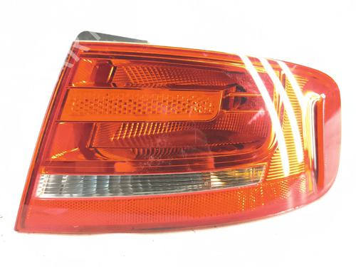 Used Right taillight Right taillight AUDI A4 B8 (8K2) 2.7 TDI (190 hp) 32990195 32990195