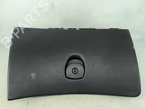 glove-box-alfa-romeo-156-932_-1997-1998-1999-2000-2001-2002-2003-2004-2005-34496173 main image