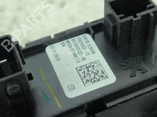 Left front window switch OPEL CORSA F (P2JO) 1.2 (68) | BP35770504I27 - Image 4